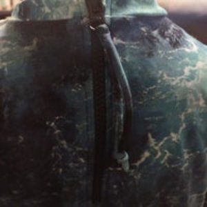 Torrid Blue Ocean Wireless Crop Rash Guard